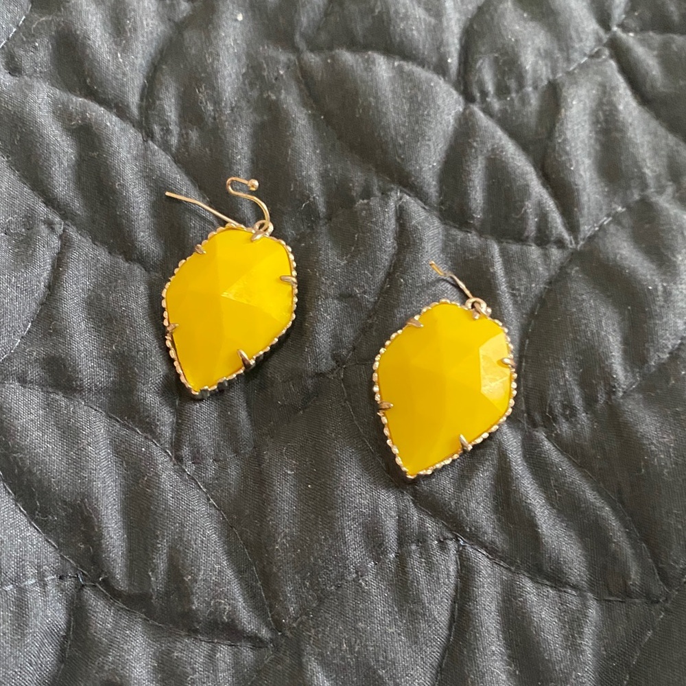 Kendra Scott Gold and Yellow Drop Earrings